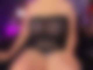 ATINXNAUGTHY's Live Sex Cam Show