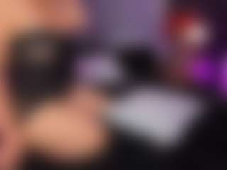 ATINXNAUGTHY's Live Sex Cam Show