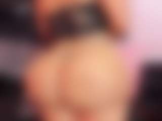 ATINXNAUGTHY's Live Sex Cam Show