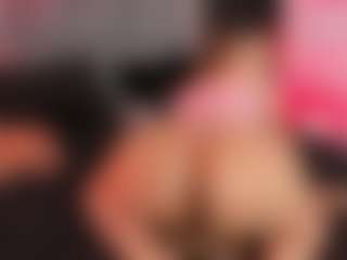 Live cam show with ATINXNAUGTHY - Shaved Pussy MILF on iamadamtest123.com