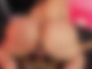 Live cam show with ATINXNAUGTHY - Red Hair MILF on Gym Cam Girls