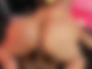 Live cam show with ATINXNAUGTHY - Shaved Pussy MILF on PervPlay.com