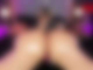 ATINXNAUGTHY's Live Sex Cam Show