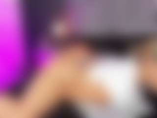 ATINXNAUGTHY's Live Sex Cam Show