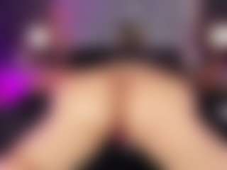 ATINXNAUGTHY's Live Sex Cam Show