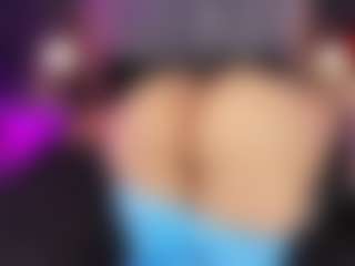 ATINXNAUGTHY's Live Sex Cam Show