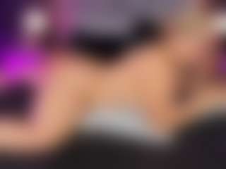 ATINXNAUGTHY's Live Sex Cam Show