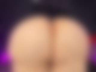 ATINXNAUGTHY's Live Sex Cam Show