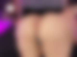 ATINXNAUGTHY's Live Sex Cam Show