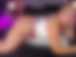 Live cam show with ATINXNAUGTHY - Big Tits MILF on Camsoda