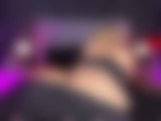 ATINXNAUGTHY's Live Sex Cam Show