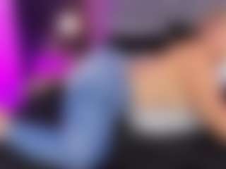 ATINXNAUGTHY's Live Sex Cam Show