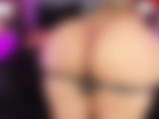 ATINXNAUGTHY's Live Sex Cam Show
