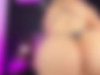 ATINXNAUGTHY's Live Sex Cam Show