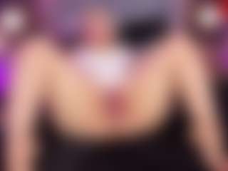 ATINXNAUGTHY's Live Sex Cam Show