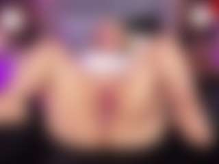 ATINXNAUGTHY's Live Sex Cam Show