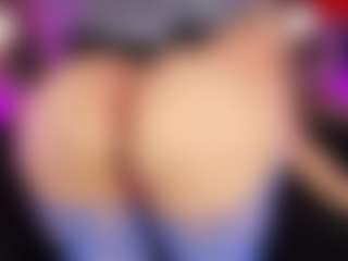 ATINXNAUGTHY's Live Sex Cam Show