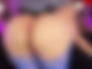 ATINXNAUGTHY's Live Sex Cam Show