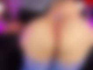 ATINXNAUGTHY's Live Sex Cam Show