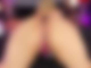 ATINXNAUGTHY's Live Sex Cam Show