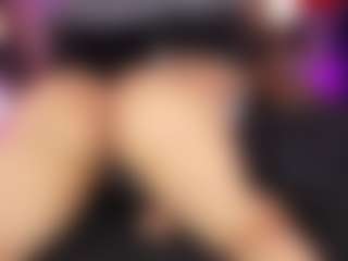 ATINXNAUGTHY's Live Sex Cam Show