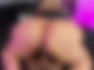 ATINXNAUGTHY's Live Sex Cam Show