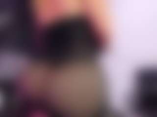 ATINXNAUGTHY's Live Sex Cam Show