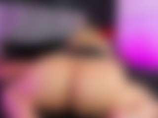 Live cam show with ATINXNAUGTHY - Freaky on StripNow