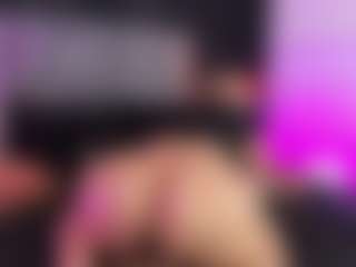 ATINXNAUGTHY's Live Sex Cam Show