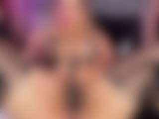 Live cam show with ATINXNAUGTHY - Tease MILF on https://playwithruby.com