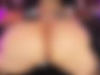 ATINXNAUGTHY's Live Sex Cam Show