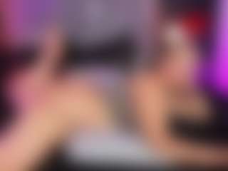 Live cam show with ATINXNAUGTHY - Fingers on Mixed Magazine Live