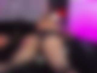 Live cam show with ATINXNAUGTHY - Sexwebcam MILF on SxyPornLive