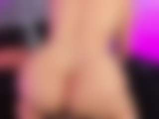 ATINXNAUGTHY's Live Sex Cam Show