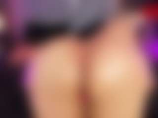 ATINXNAUGTHY's Live Sex Cam Show