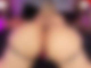 ATINXNAUGTHY's Live Sex Cam Show