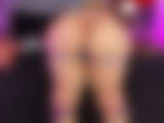 ATINXNAUGTHY's Live Sex Cam Show