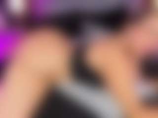 Live-camshow met ATINXNAUGTHY - Red Hair Lush op Camsoda
