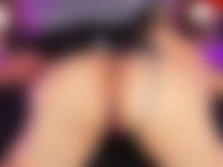 ATINXNAUGTHY's Live Sex Cam Show