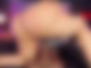 ATINXNAUGTHY's Live Sex Cam Show