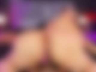 ATINXNAUGTHY's Live Sex Cam Show