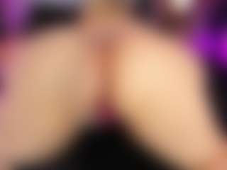 ATINXNAUGTHY's Live Sex Cam Show