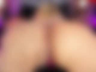 ATINXNAUGTHY's Live Sex Cam Show