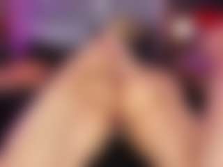 ATINXNAUGTHY's Live Sex Cam Show