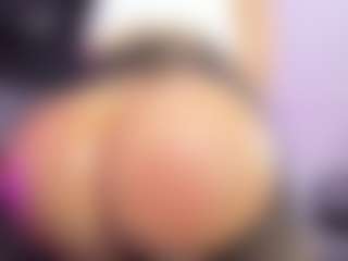 ATINXNAUGTHY's Live Sex Cam Show