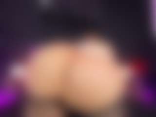 Live cam show with ATINXNAUGTHY - Brown Eyes on livesuperchat.net