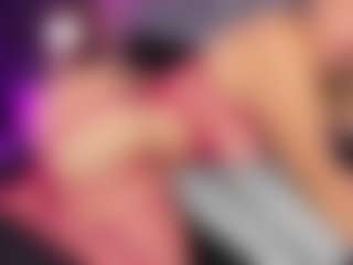 Live cam show with ATINXNAUGTHY - BBW Shaved Pussy on live18s.com