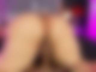ATINXNAUGTHY's Live Sex Cam Show