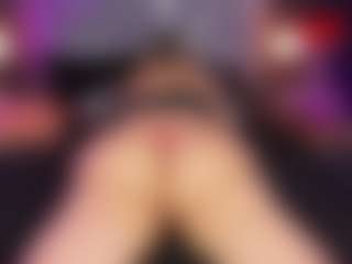 ATINXNAUGTHY's Live Sex Cam Show