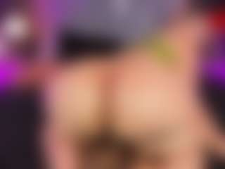 ATINXNAUGTHY's Live Sex Cam Show